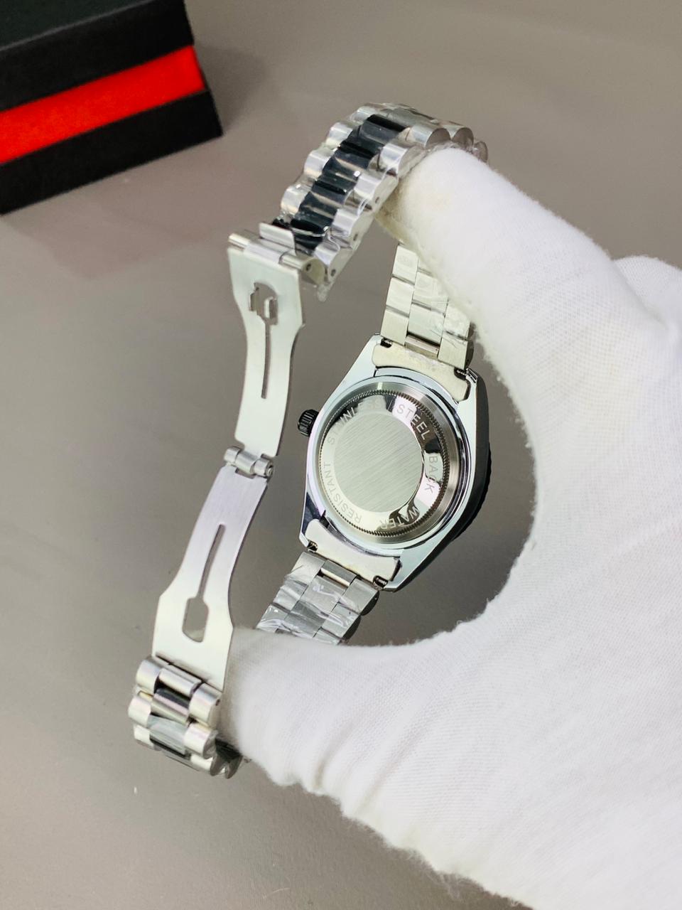 RLX Date-Just Fluted Bezel ~ Premium Men's Watch ⚜️